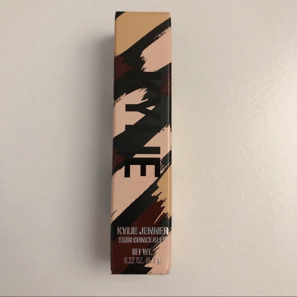 Kylie Cosmetics Other - Kylie Cosmetics Skin Concealer Pearl Shade